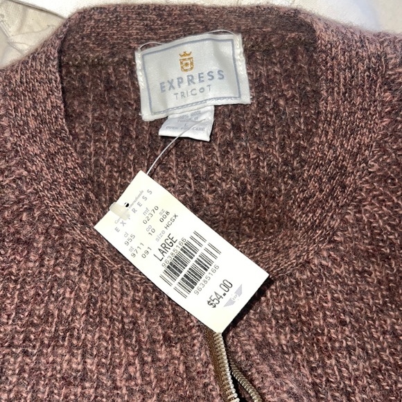 New with tags vintage sweater/cardigan with zipper, brown color, size Large - Picture 3 of 11